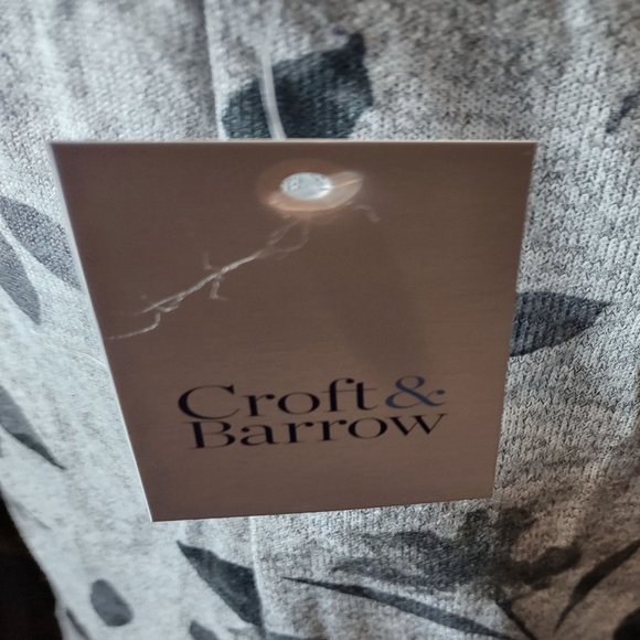 NWT Croft & Barrow® 3/4 Sleeve Cowlneck Top Gray Black Floral Women's Small NEW - Picture 5 of 10